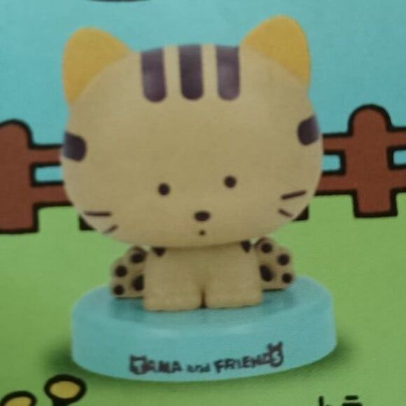 Tama and friends white cat Shaky head figurine - Picture 2 of 8